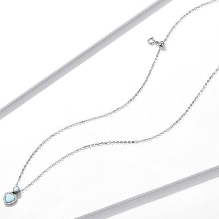 Colar Coração de Opala Cravejado de Zircônia Prata