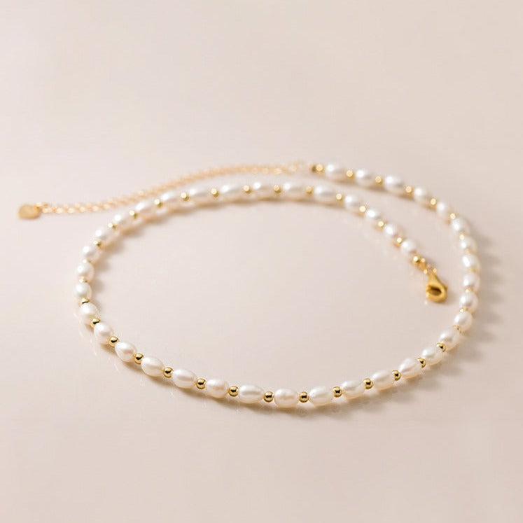 Colar de Pérolas de Água Doce Dourado