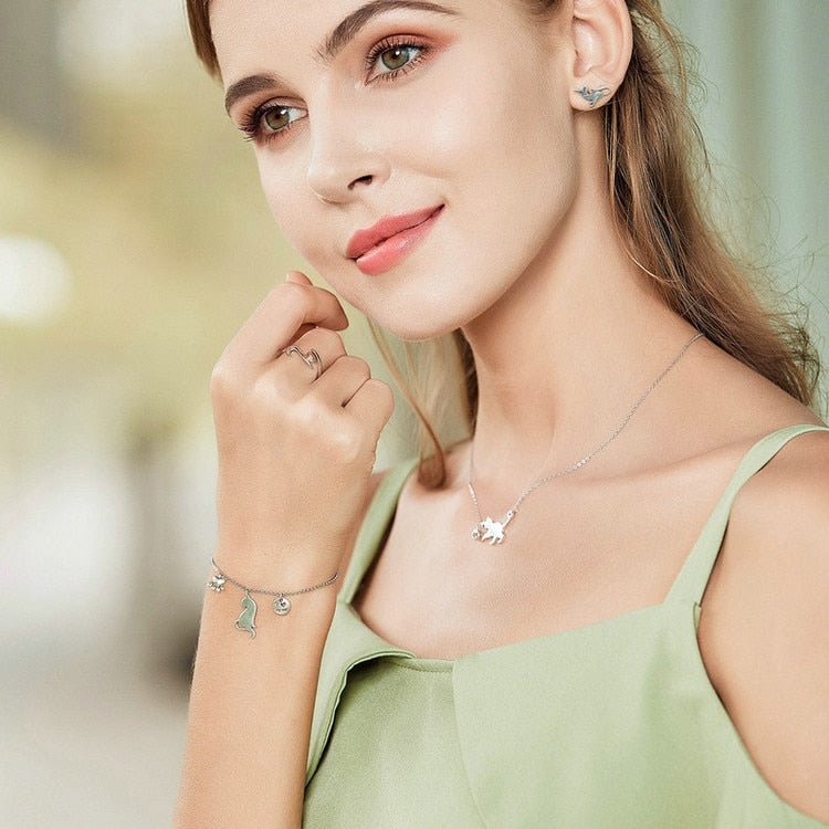 Colar Brincadeira de Gato em Prata 925