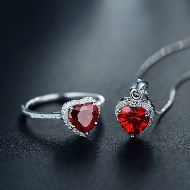 Conjunto Coração Rubi em Prata 925